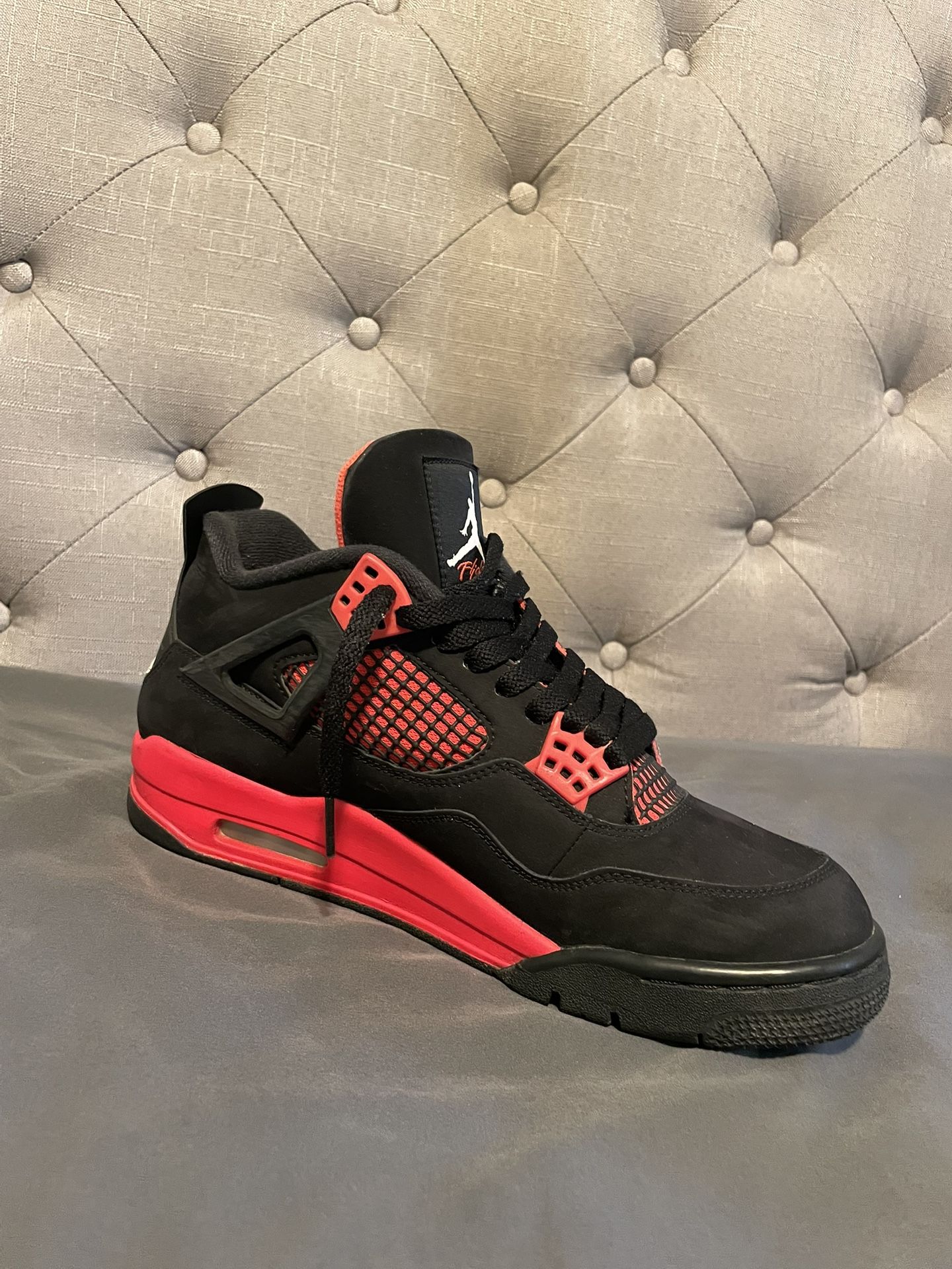 Jordan Red Thunder 4’s. Size 9.5