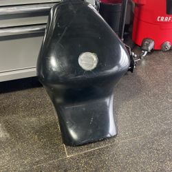 Motorcycle Cut Rail Tank For First Gen Suzukie Hayabusa Fuel Tank Built In