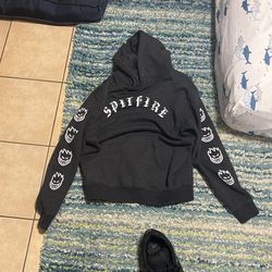 spitfire hoodie size medium