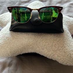 Ray-Ban sunglasses 