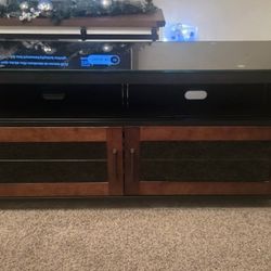 TV stand 