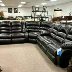 💥💥 Financing Available💥💥[SPECIAL] Vacherie Black Reclining Sectional