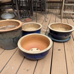 Pots 30 Each