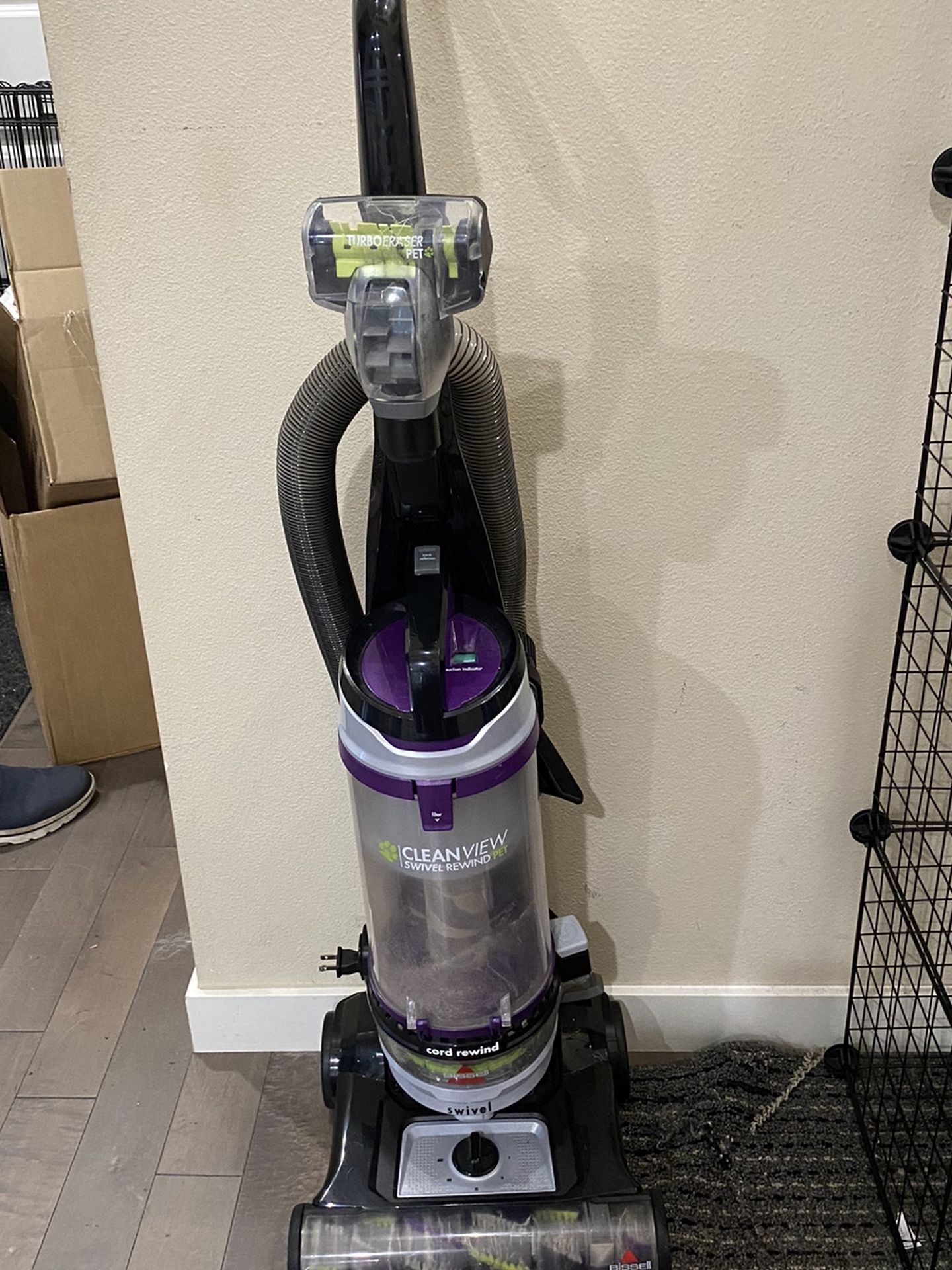 Bissel Cleanview Pet Upright Vacuum