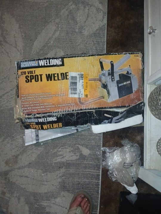 Chicago Electric Spot Welder