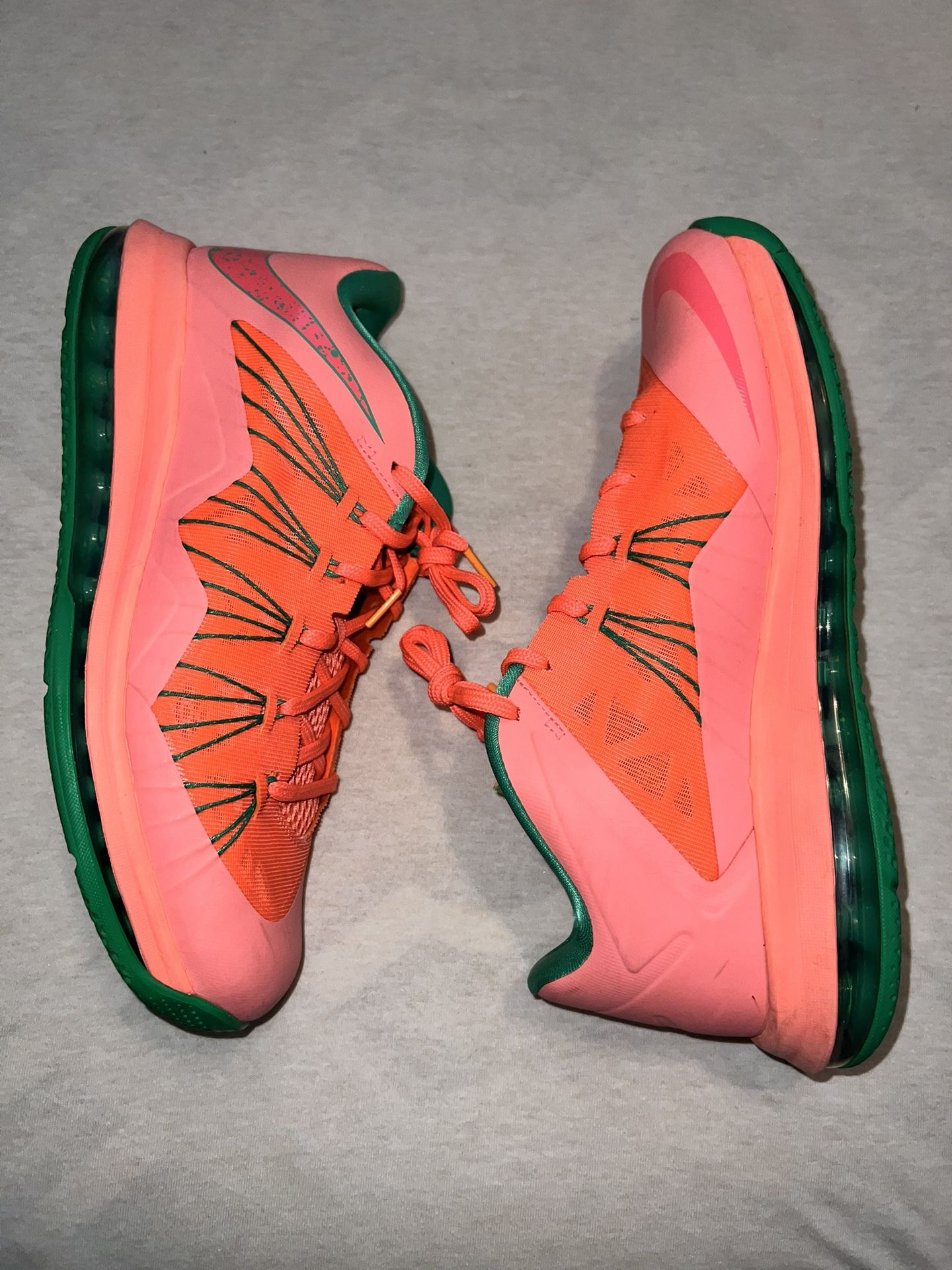 2013 LeBron Low 10 Watermelon