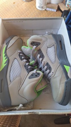 Jordan 5 retro green bean