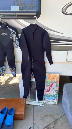 Men’s Large Wet Suit
