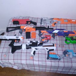 11 Nerf Guns