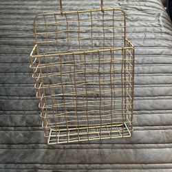 Mail Holder 