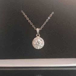 Certified 1 KARAT VVS1 Moissanite Diamond Halo Necklace 