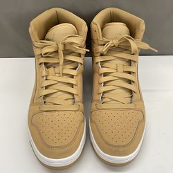 Puma’s Tan Shoes. Item No 219 (Shopgoodwill )