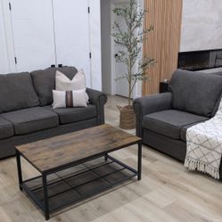 Bassett Living Room Sofa Set 