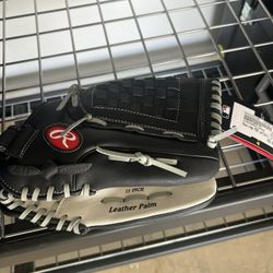 Rawlings Softball Glove 13”