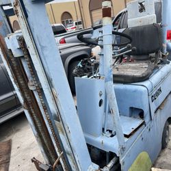 Forklift Clark