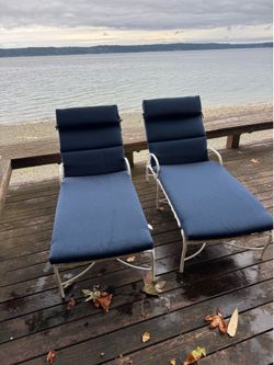 2 classic Brown Jordan chaises with Sumbrella pads