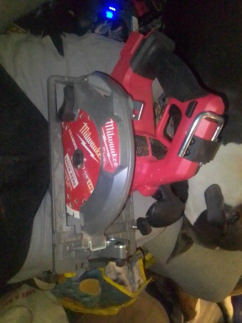 Milwaukee Tools