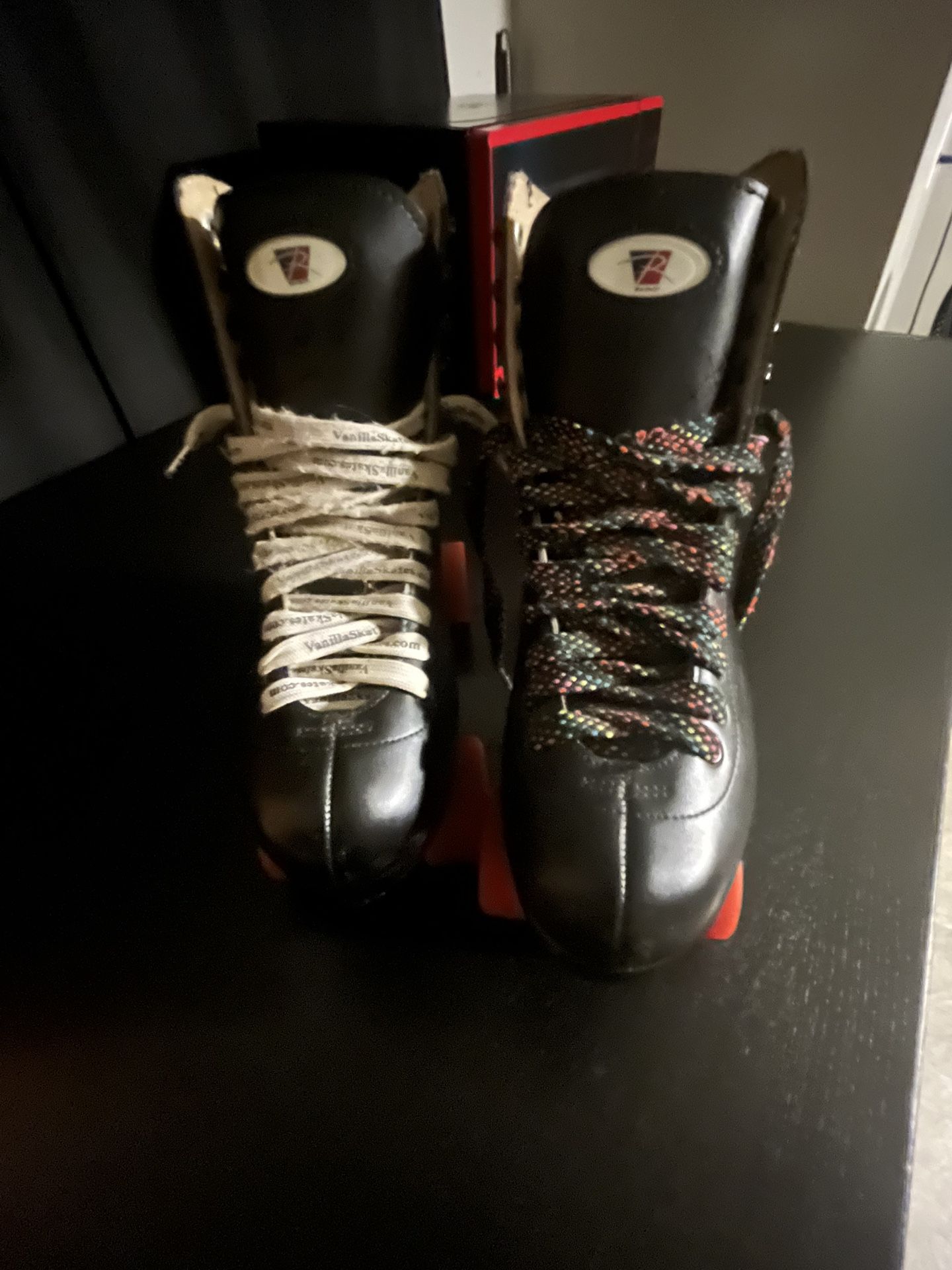 Riedell skates 