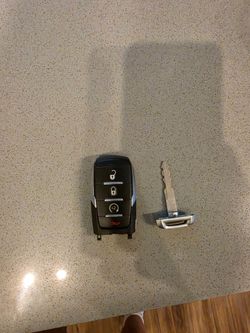 2022 ram rebel key fob