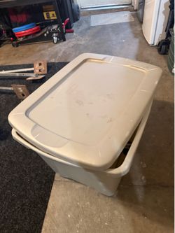 plastic box