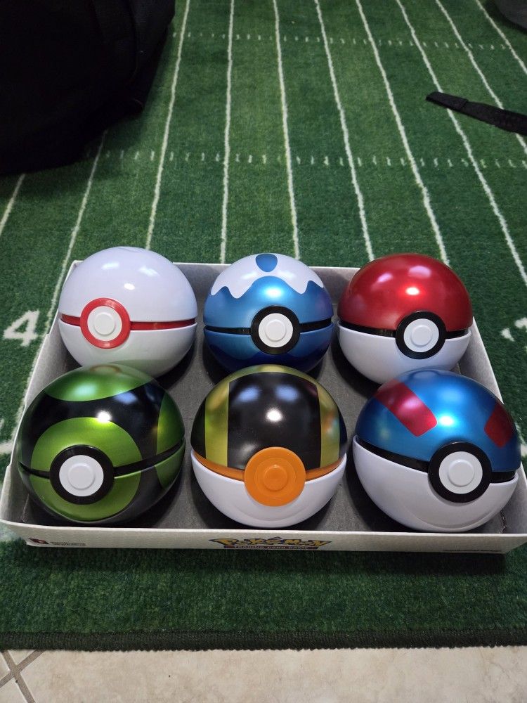 6- Tin Pokemon Balls