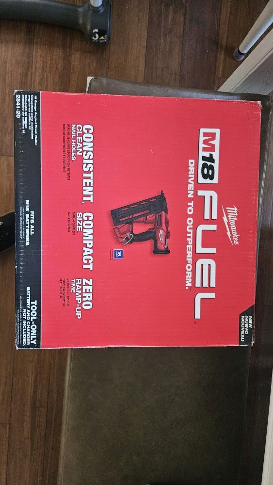 16 Ga Finish Nailer Milwaukee