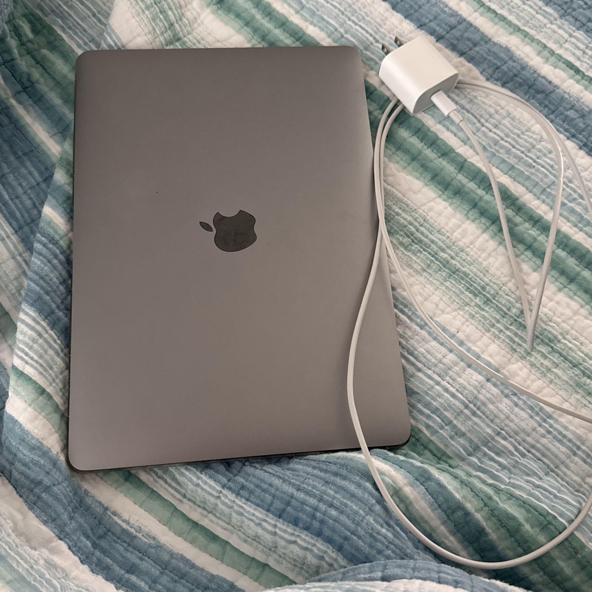 MacBook, Grey