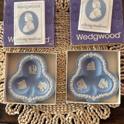Wedgwood Jasper Ware Club Plate