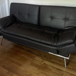 Beauty rest Bonded Leather Euro Lounger – Great Condition