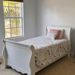 Bed Twin With Mattress 