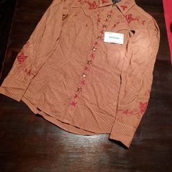Cattlelac Ranch Women's Medium Long Sleeve Rust/Red W/ Embroidery Shirt