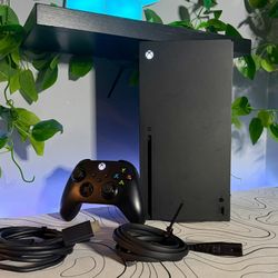 Xbox Series X & Controller
