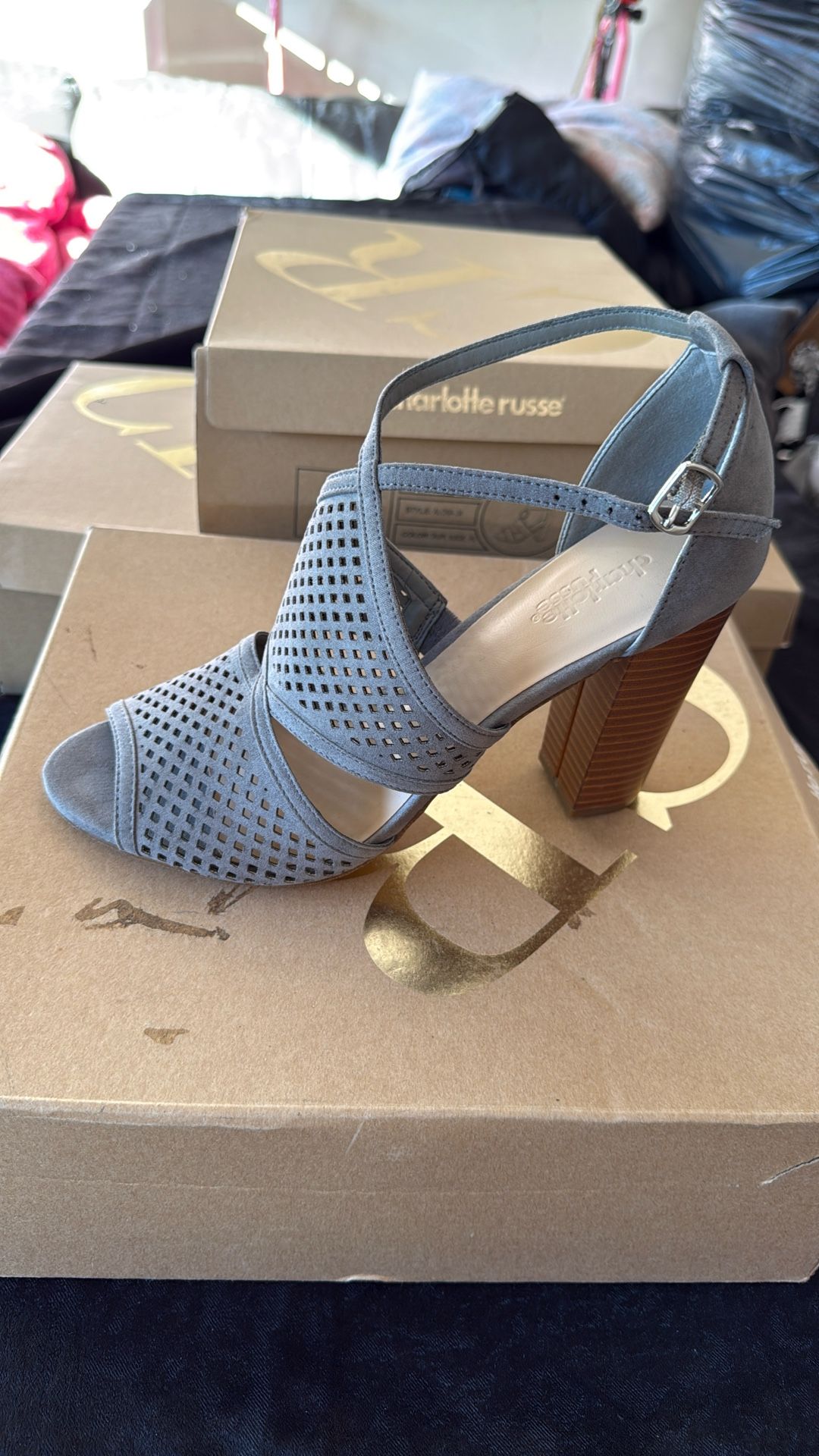 🔥BRAND NEW Geometric Cut-Out Sandals | Brown Heel | Size 9