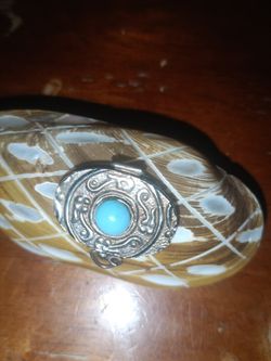 Vintage Homemade Pill Holder? Made From A Beautiful Shell No Cracks Chips Or Other With A Turquoise Piece 🧩 On Top Of The Silver Clasps For Sale.