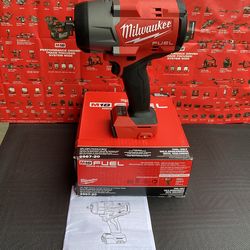 MILWAUKEE M18 FUEL 18V LITHIUM-ION BRUSHLESS CORDLESS 1/2-IN IMPACT WRENCH WITH FRICTION RING ( TOOL ONLY )