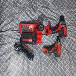 Milwaukee Drill Set 