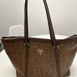 Guess Quattro G Large Tote bag - BROWN