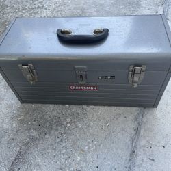 Craftsman Steel Tool Box With Tray Used Condition $20 Firm On Price