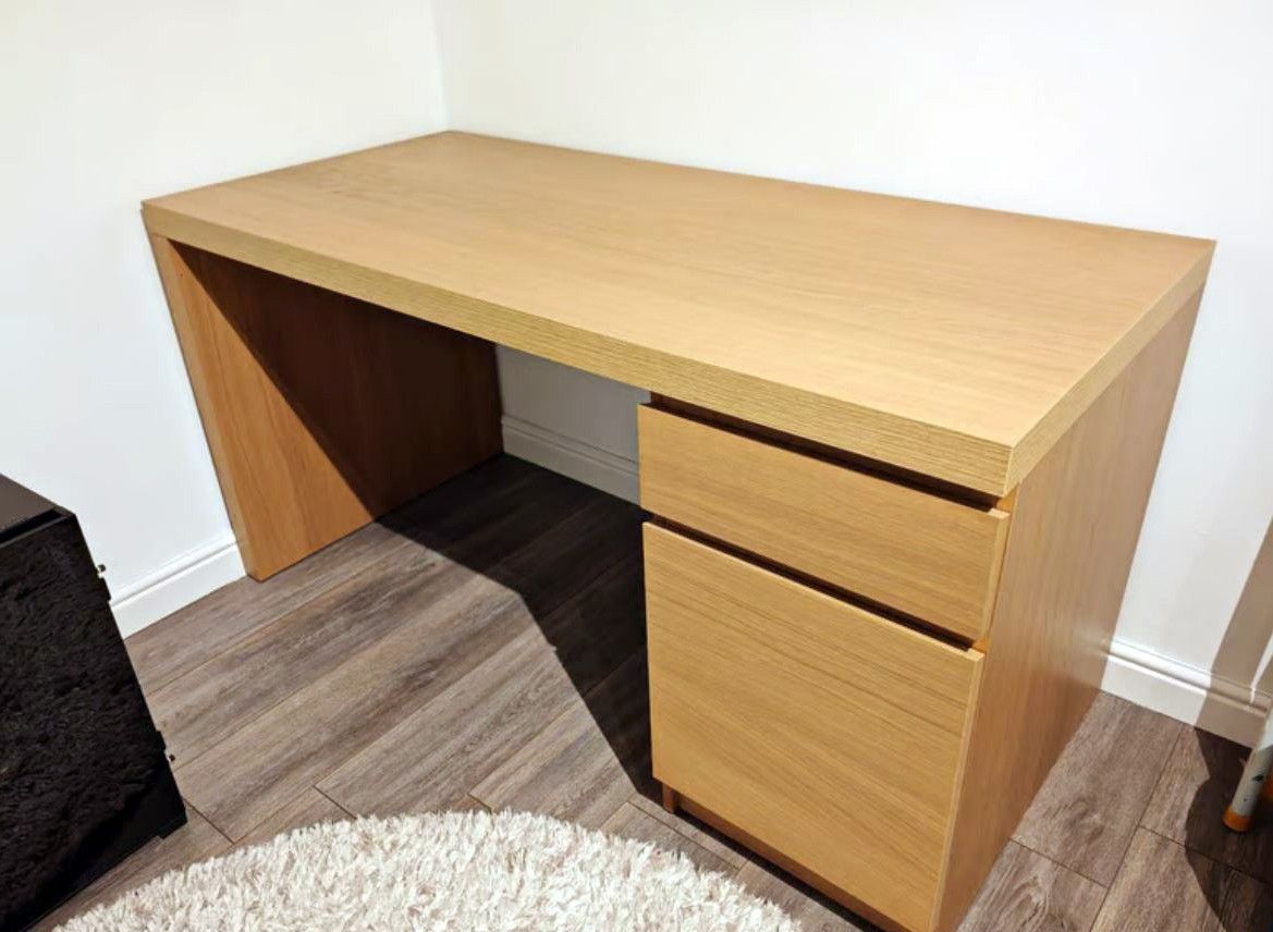 IKEA Malm desk table