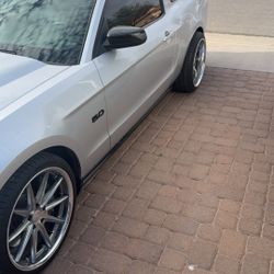 2012 Ford Mustang