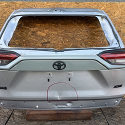 2019-2025 TOYOTA RAV4 REAR TAILGATE LIFTGATE BACK DOOR SHELL PANEL OEM