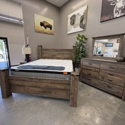 4 PC KING BEDROOM SET 