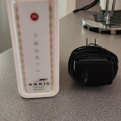 Arris Surfboard Modem - SBG6700-AC