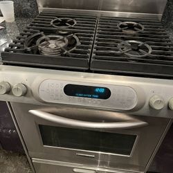 KitchenAid Stove 