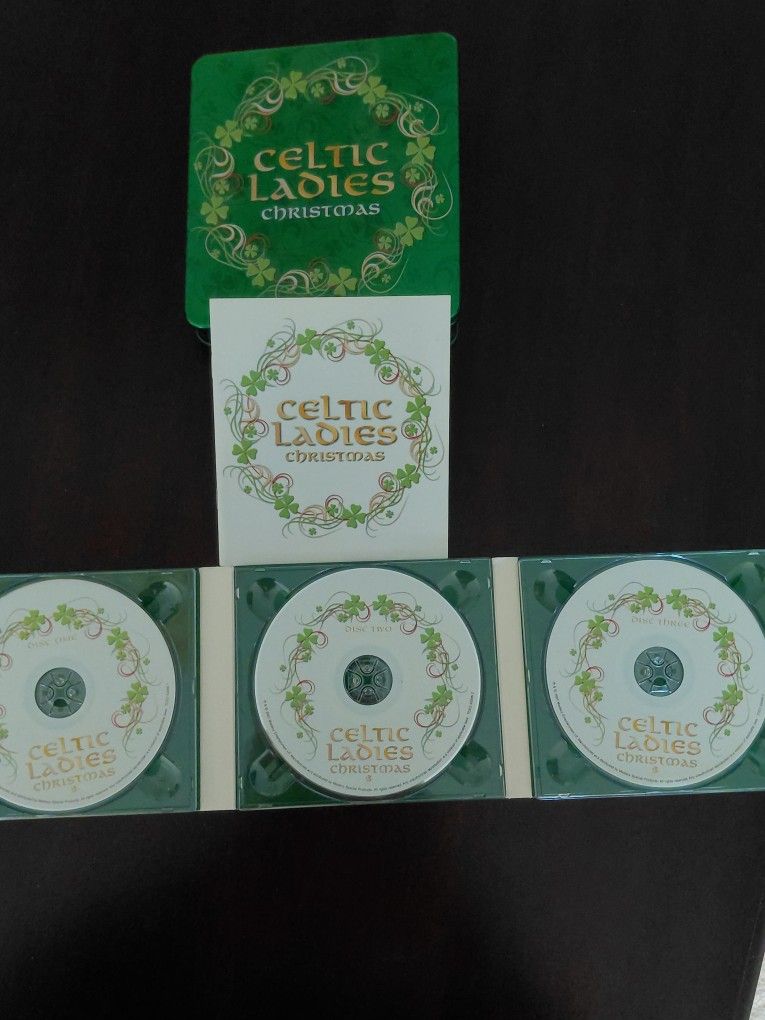 CELTIC LADIES Christmas CD SET ! Brand NEW !