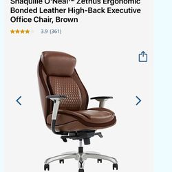 SHAQUILLE O'NEAL CHAIR.