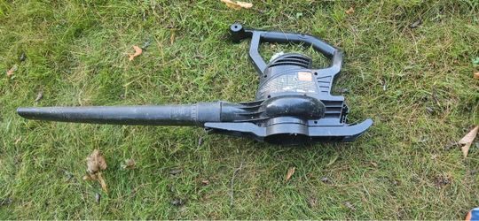 Leaf Blower