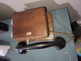 Antique Kellogg Wall Hanging Telephone 