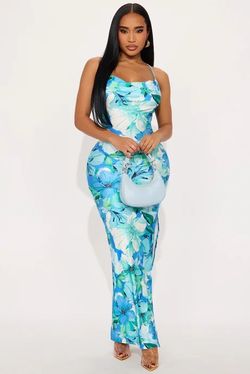 Floral maxi dress ! Size Large