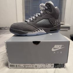 Wolf Grey Jordan 5 Size 8 Men’s 